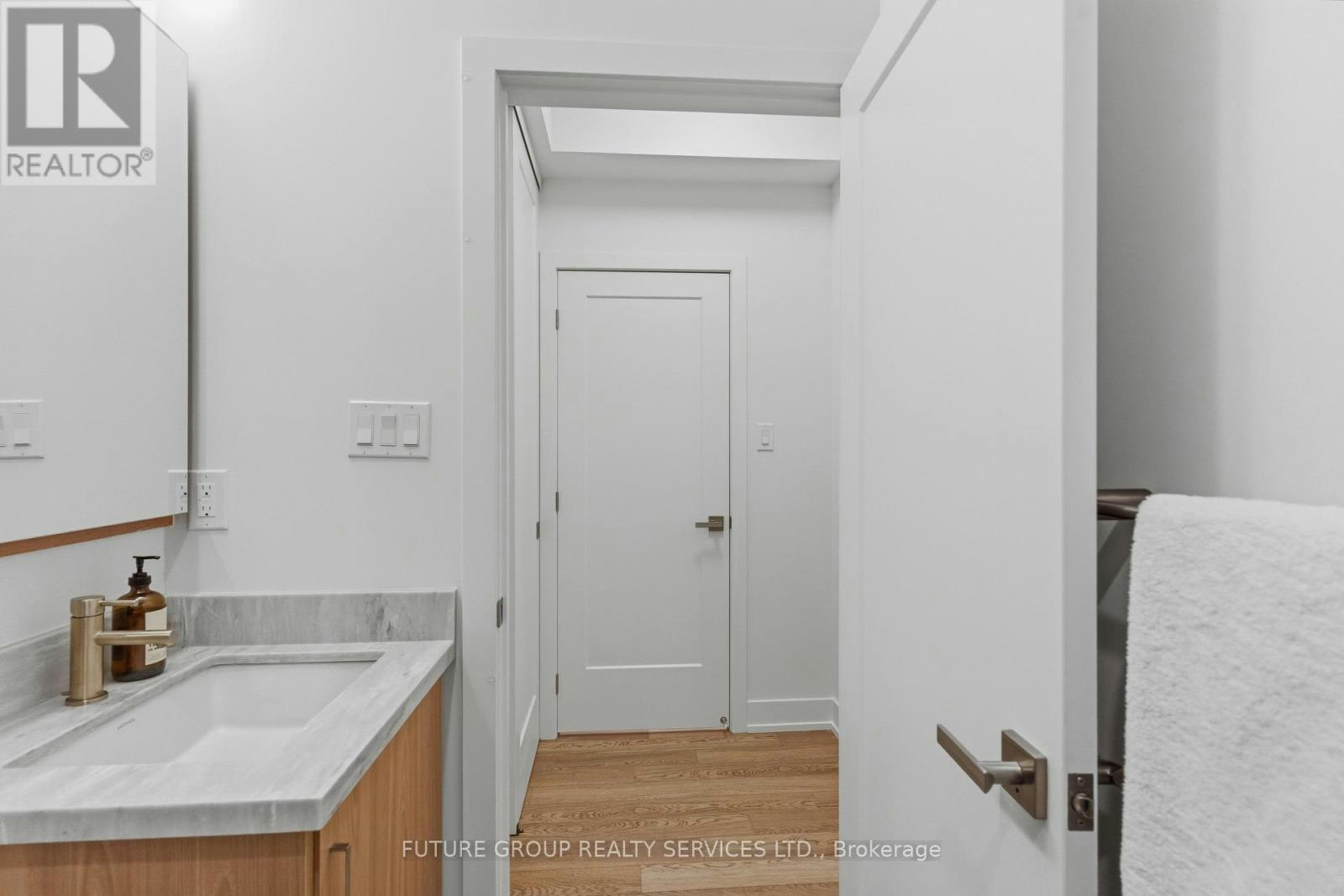 1-86 Kenwood Avenue, Toronto, ON, M6C 2S2 - 29