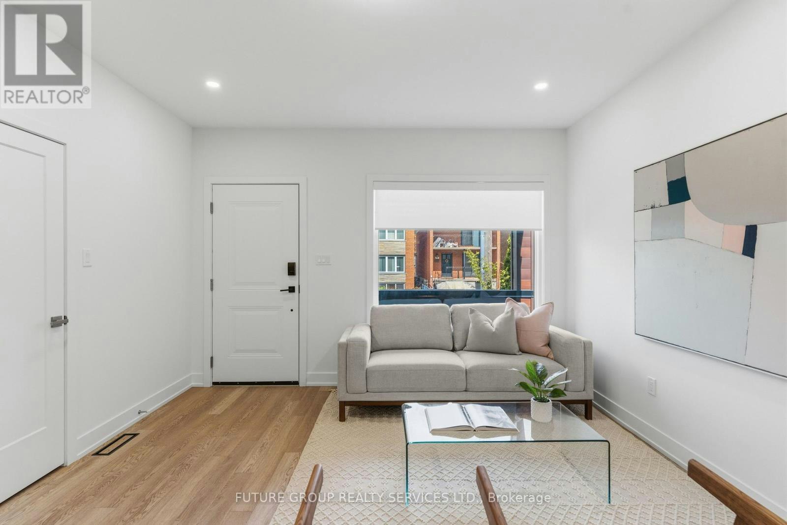 1-86 Kenwood Avenue, Toronto, ON, M6C 2S2 - 3
