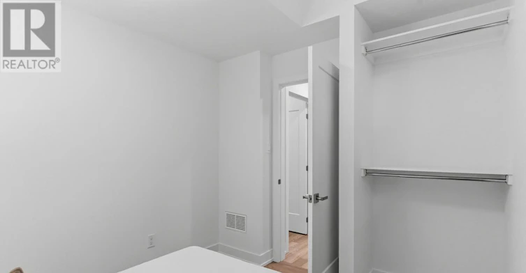 1-86 Kenwood Avenue, Toronto, ON, M6C 2S2 - 33