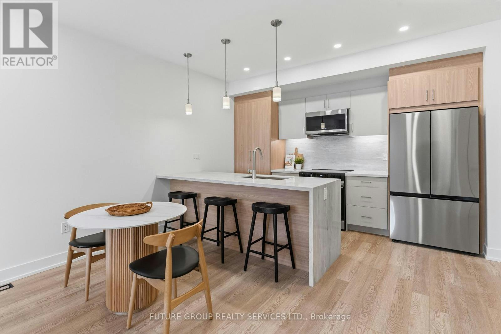 1-86 Kenwood Avenue, Toronto, ON, M6C 2S2 - 11