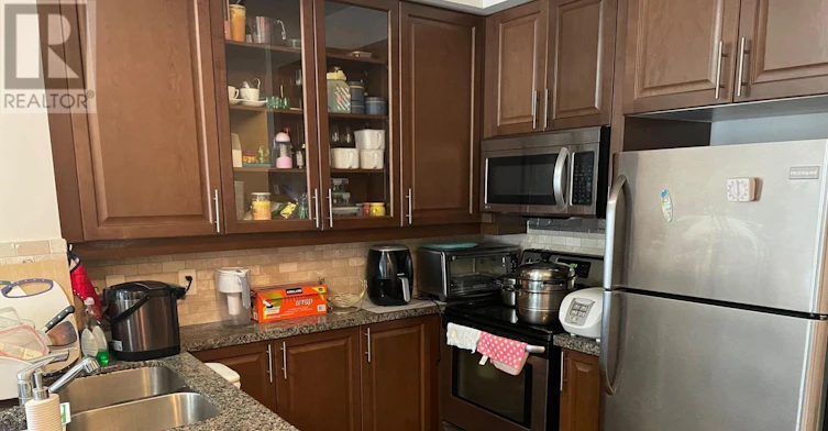 215-151 Upper Duke Crescent, Markham, ON, L6G 0E1 - 6