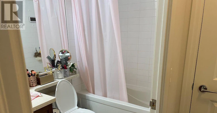 215-151 Upper Duke Crescent, Markham, ON, L6G 0E1 - 9