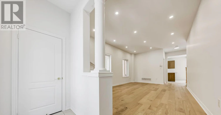 39 Silverado Hills Drive, Markham, ON, L6C 0H2 - 6