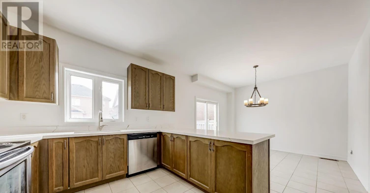 39 Silverado Hills Drive, Markham, ON, L6C 0H2 - 18