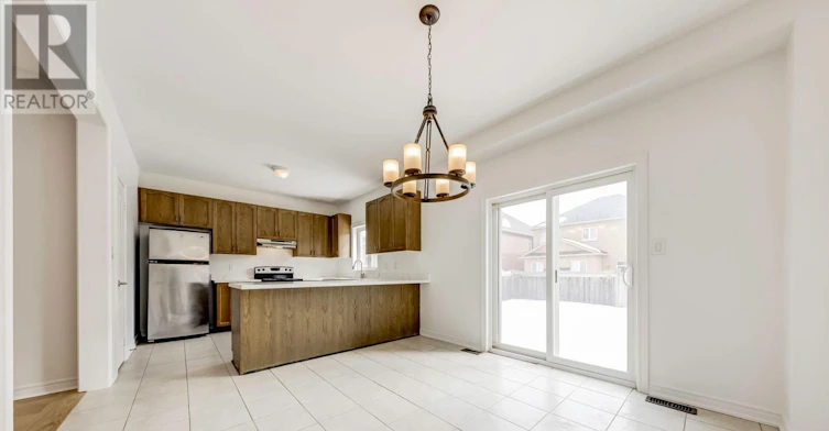 39 Silverado Hills Drive, Markham, ON, L6C 0H2 - 14