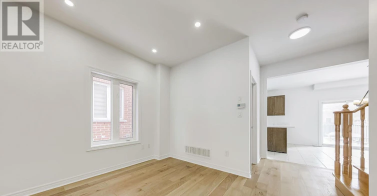 39 Silverado Hills Drive, Markham, ON, L6C 0H2 - 9