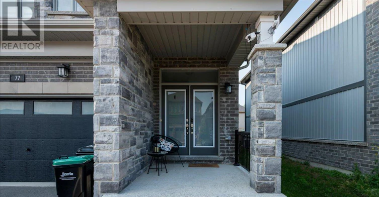 77 Alaskan Heights, Barrie, ON, L9J 0H9 - 2