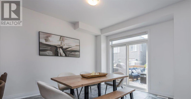 77 Alaskan Heights, Barrie, ON, L9J 0H9 - 8