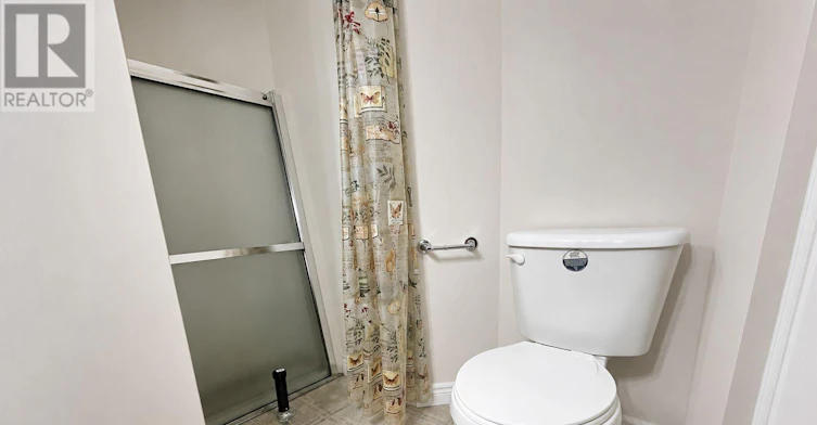 555 Grasslands Court, Waterloo, ON, N2V 2R5 - 24