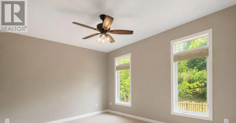 555 Grasslands Court, Waterloo, ON, N2V 2R5 - 6