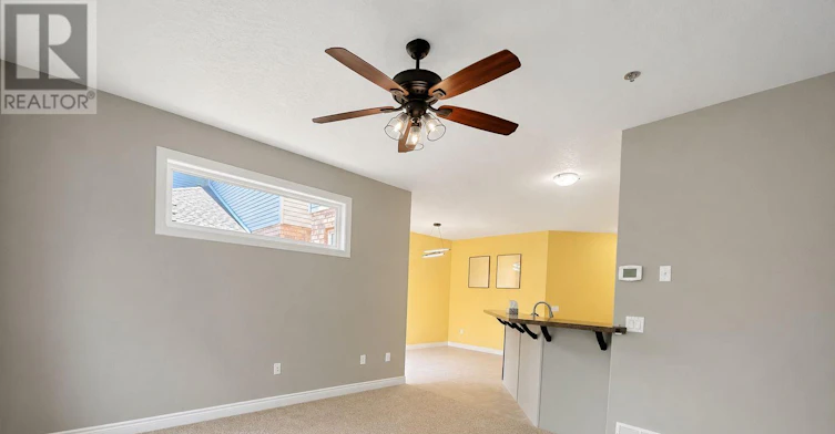 555 Grasslands Court, Waterloo, ON, N2V 2R5 - 3
