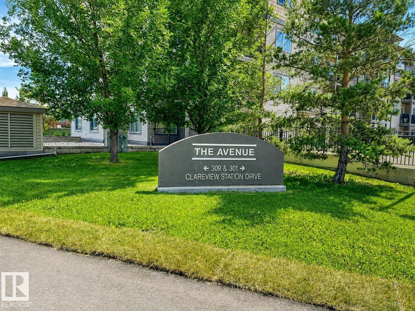 244-301 Clareview Station Drive NW, Edmonton, AB, T5Y 0J4
