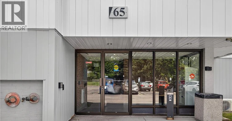 401-65 Silvercreek Parkway, Guelph, ON, N1H 7R9 - 2