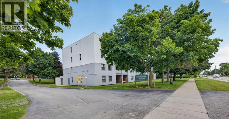 401-65 Silvercreek Parkway, Guelph, ON, N1H 7R9