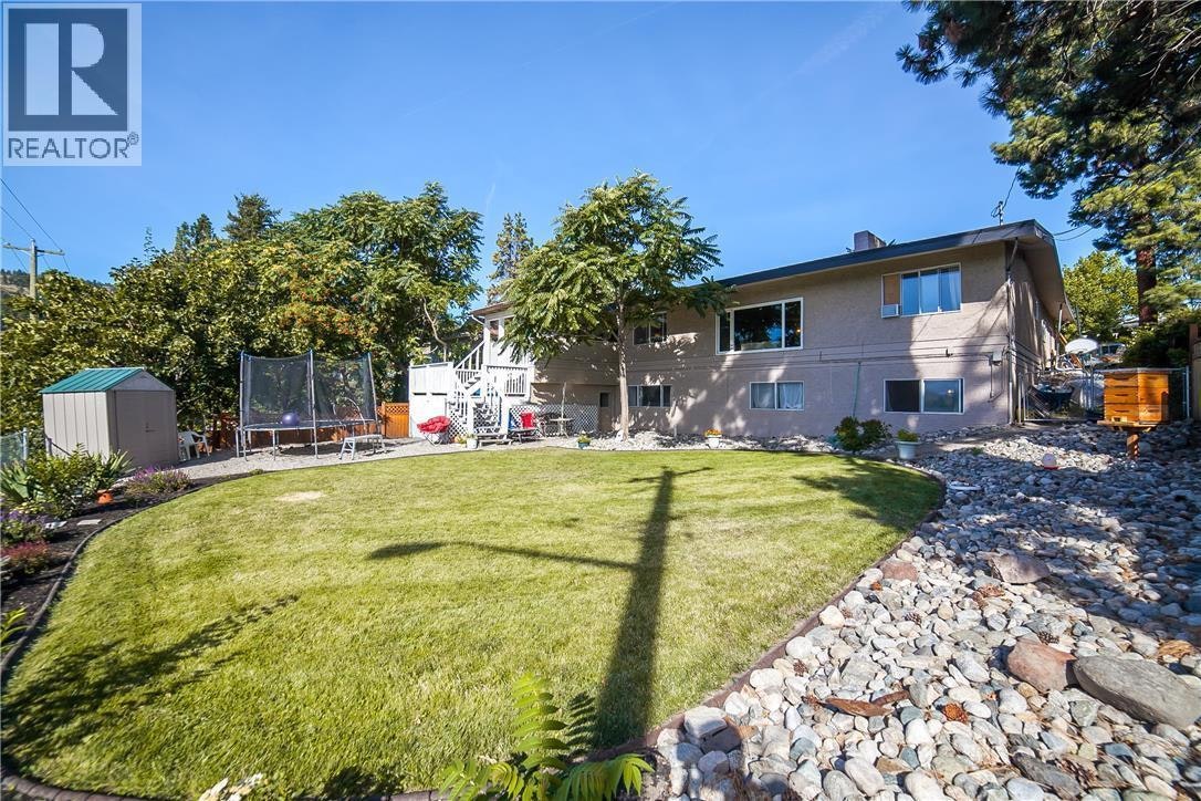2848 Glasgow Road, West Kelowna, BC, V4T 1J7 - 28