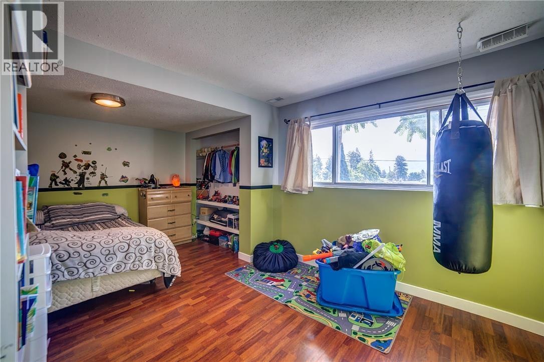 2848 Glasgow Road, West Kelowna, BC, V4T 1J7 - 20