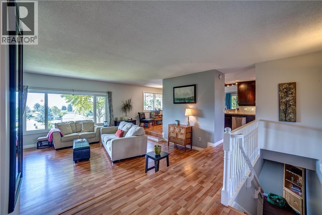 2848 Glasgow Road, West Kelowna, BC, V4T 1J7 - 13