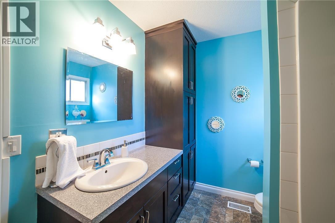 2848 Glasgow Road, West Kelowna, BC, V4T 1J7 - 17