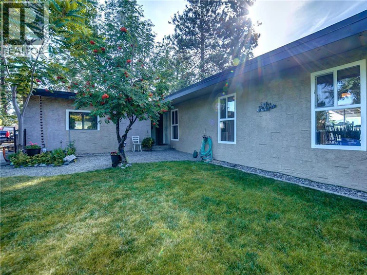 2848 Glasgow Road, West Kelowna, BC, V4T 1J7 - 3