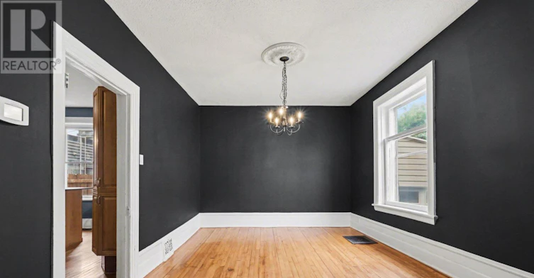 506 Wentworth Avenue, Ottawa, ON, K2B 5K1 - 10