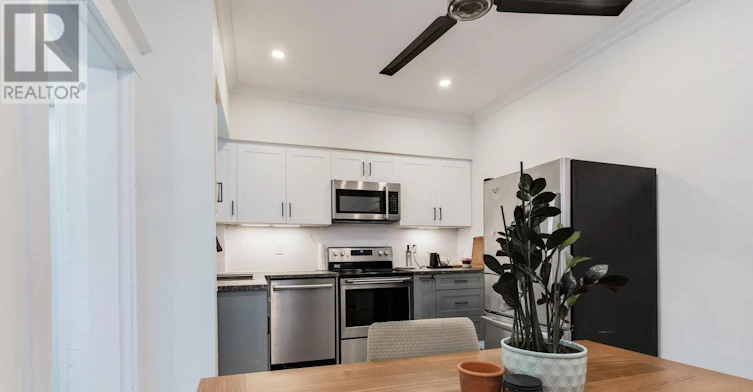 MAIN-37 Rusholme Road, Toronto, ON, M6J 3H3