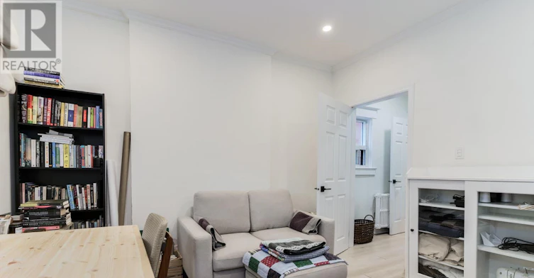 MAIN-37 Rusholme Road, Toronto, ON, M6J 3H3 - 13