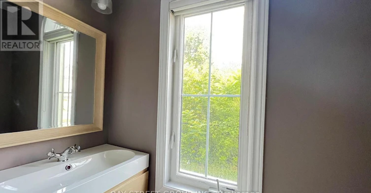 116 Riding Mountain Drive, Richmond Hill, ON, L4E 0V1 - 5