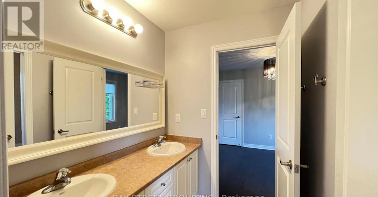116 Riding Mountain Drive, Richmond Hill, ON, L4E 0V1 - 24