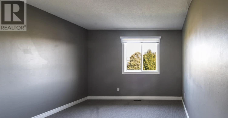26 Tomahawk Dr, Main Drive, Grimsby, ON, L3M 5G4 - 13