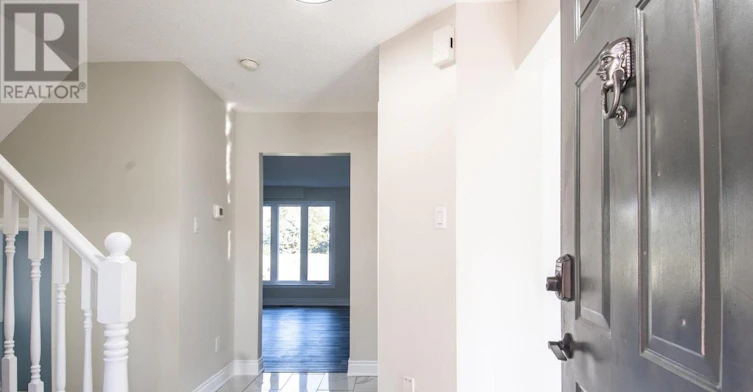 26 Tomahawk Dr, Main Drive, Grimsby, ON, L3M 5G4 - 10