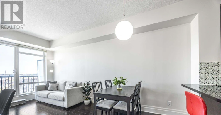 1207-151 Upper Duke Crescent, Markham, ON, L6G 0E1 - 4