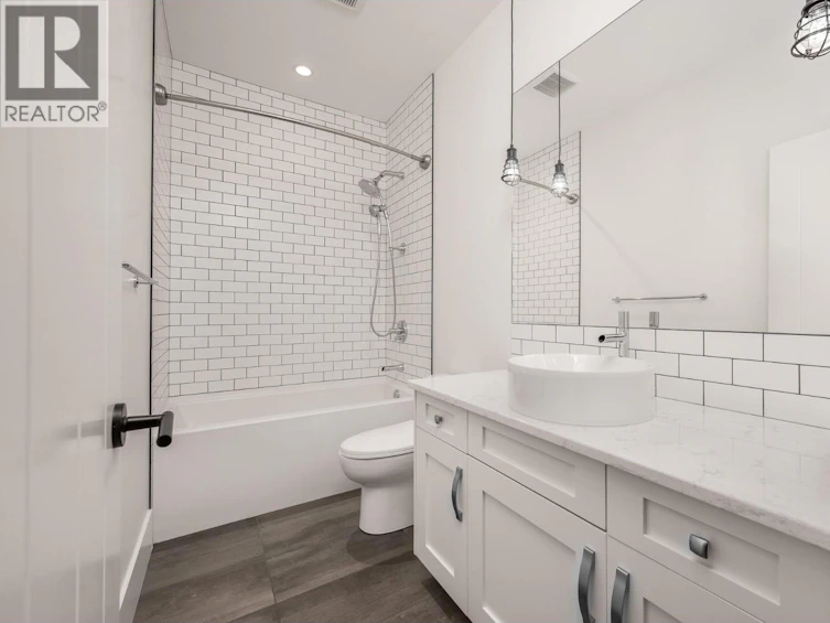 225 Dominion Way, Vernon, BC, V1H 2M1 - 32