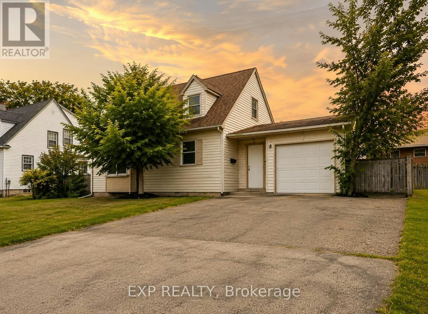 208 Thorold Road, Welland, ON, L3C 3V7