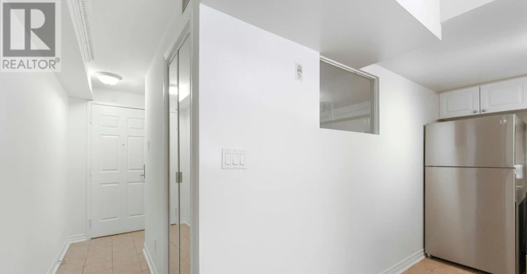 112-1407 Dupont Street, Toronto, ON, M6H 4J7 - 8