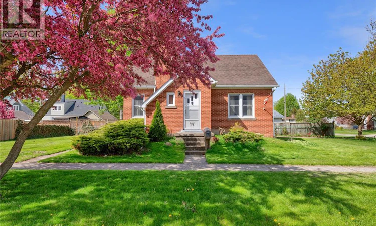17 Grand Avenue