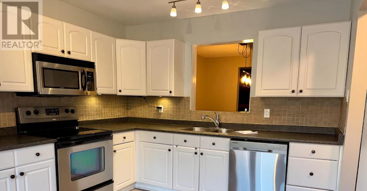 46 Lightfoot Place, Ottawa, ON, K2L 3M2 - 5