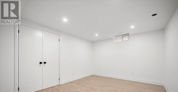 LOWER-278 Alex Doner Drive, Newmarket, ON, L3X 1G6 - 10
