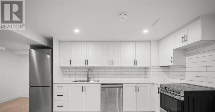 LOWER-278 Alex Doner Drive, Newmarket, ON, L3X 1G6 - 9