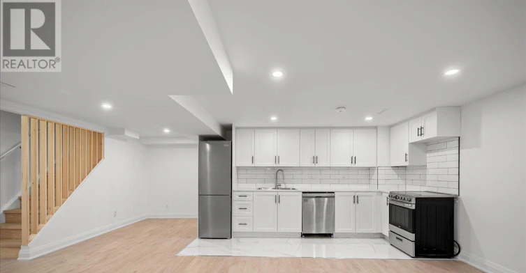 LOWER-278 Alex Doner Drive, Newmarket, ON, L3X 1G6 - 4