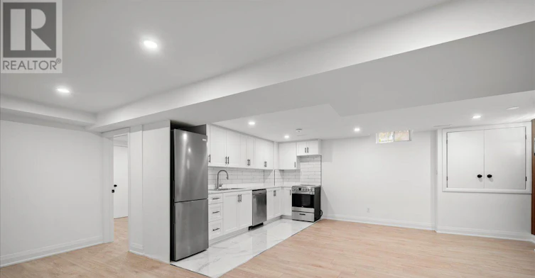 LOWER-278 Alex Doner Drive, Newmarket, ON, L3X 1G6 - 7
