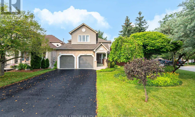 5882 Cornell Crescent