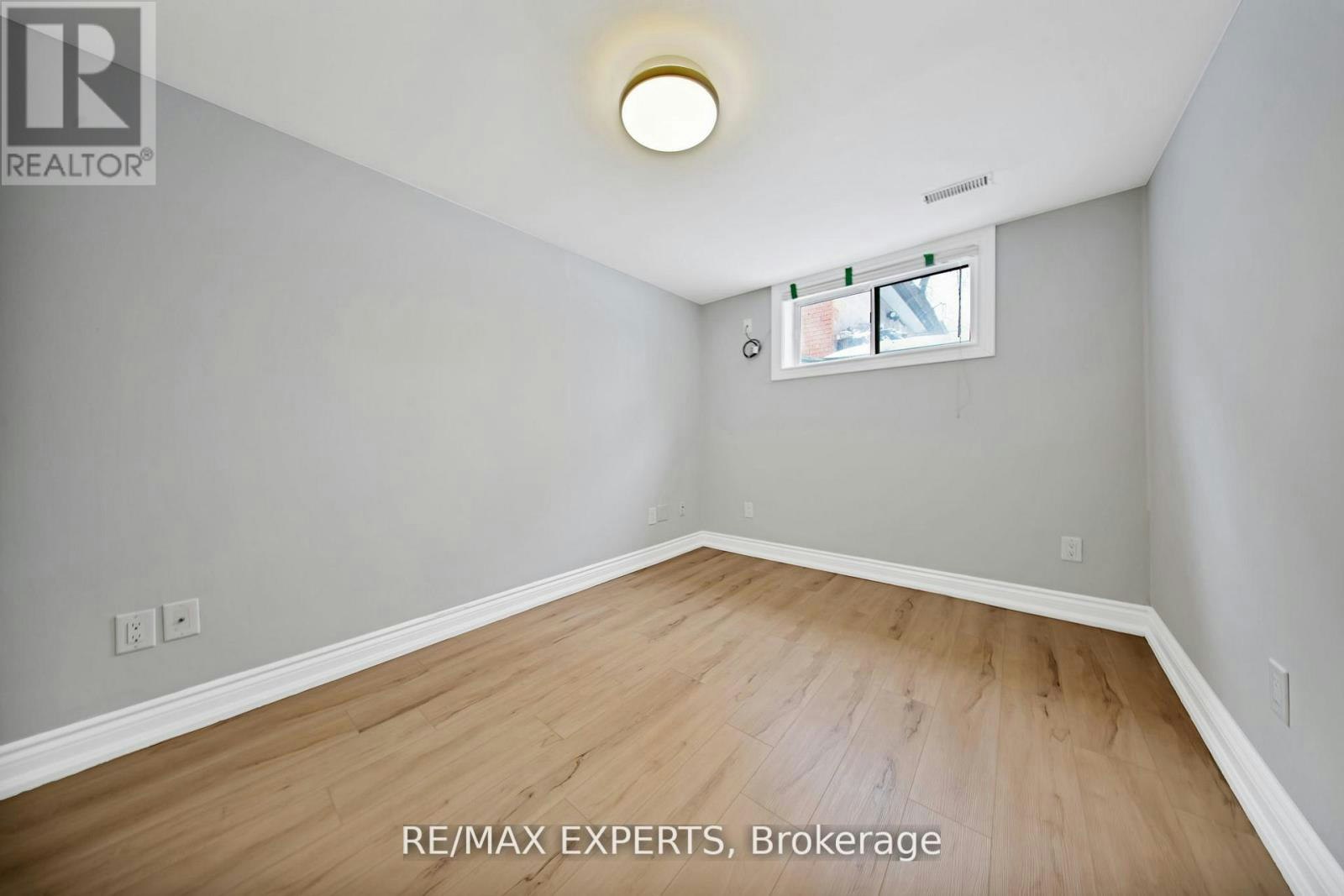 LOWER-934 Beechwood Avenue, Mississauga, ON, L5G 4E2 - 16