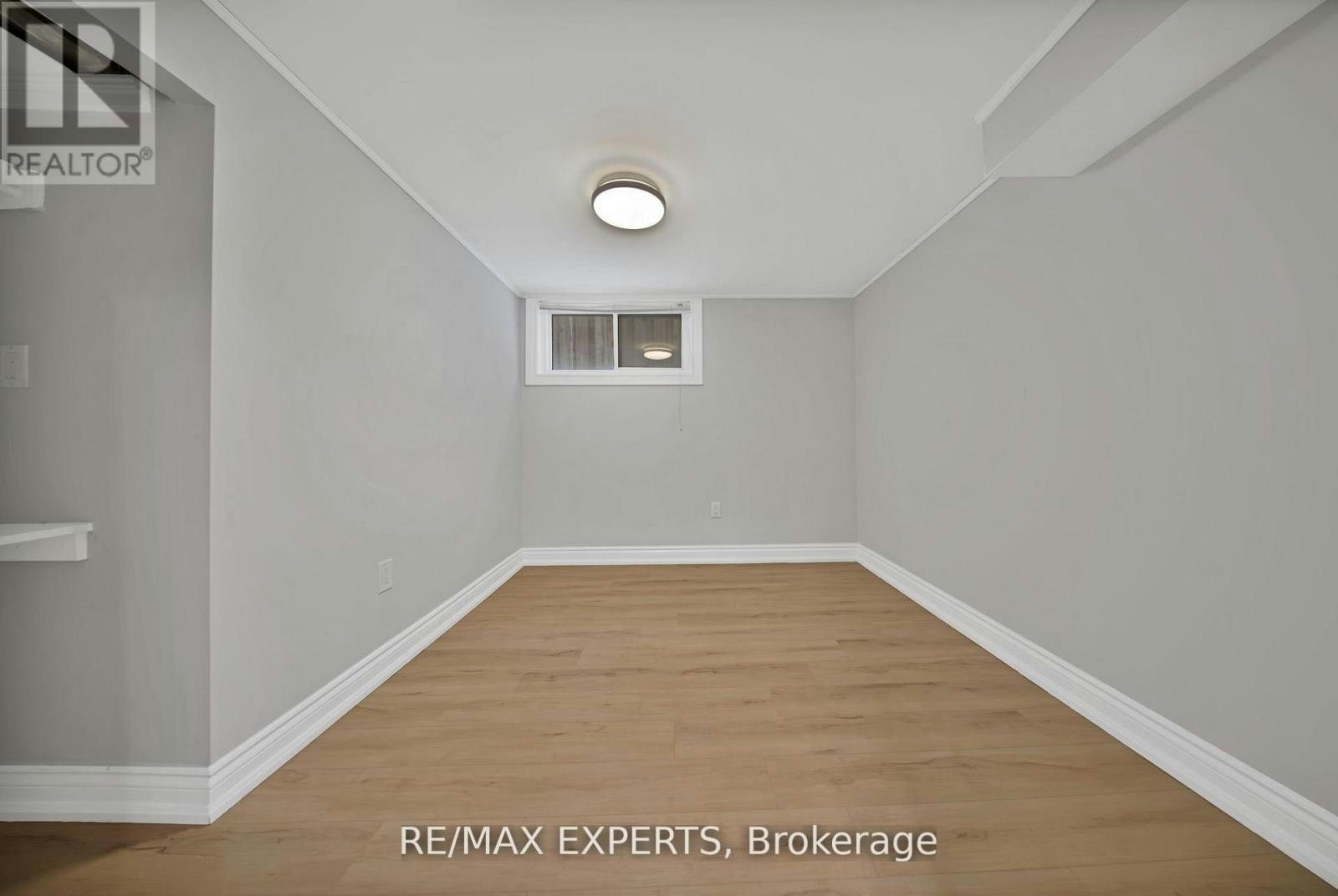 LOWER-934 Beechwood Avenue, Mississauga, ON, L5G 4E2 - 12