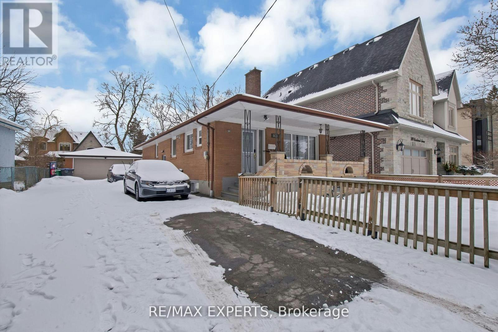 LOWER-934 Beechwood Avenue, Mississauga, ON, L5G 4E2 - 2