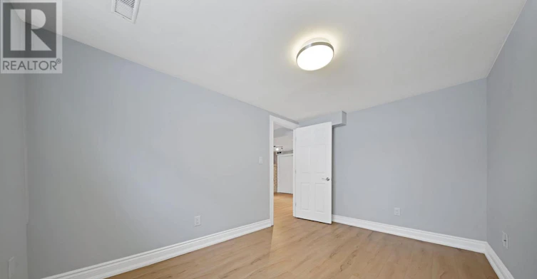 LOWER-934 Beechwood Avenue, Mississauga, ON, L5G 4E2 - 15