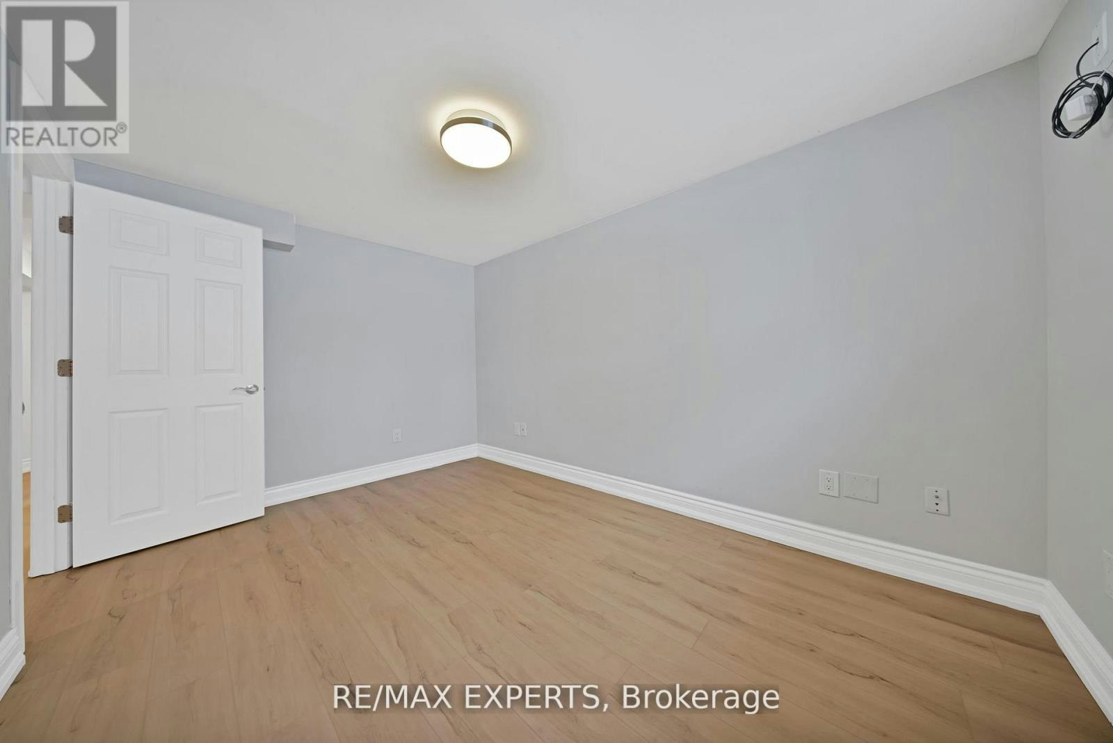 LOWER-934 Beechwood Avenue, Mississauga, ON, L5G 4E2 - 14