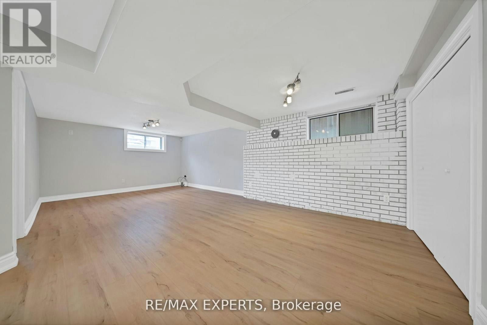 LOWER-934 Beechwood Avenue, Mississauga, ON, L5G 4E2 - 19