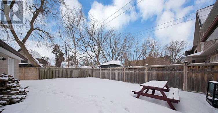 LOWER-934 Beechwood Avenue, Mississauga, ON, L5G 4E2 - 24