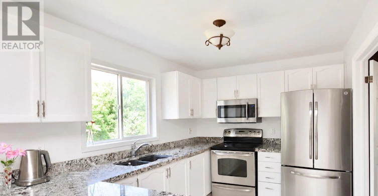 148 Cheltenham Road, Barrie, ON, L4M 6S6 - 7