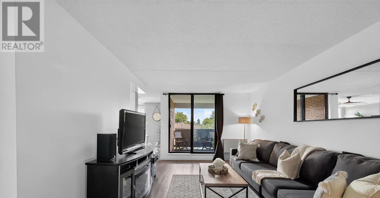 401-65 Silvercreek Parkway N, Guelph, ON, N1H 7R9 - 9